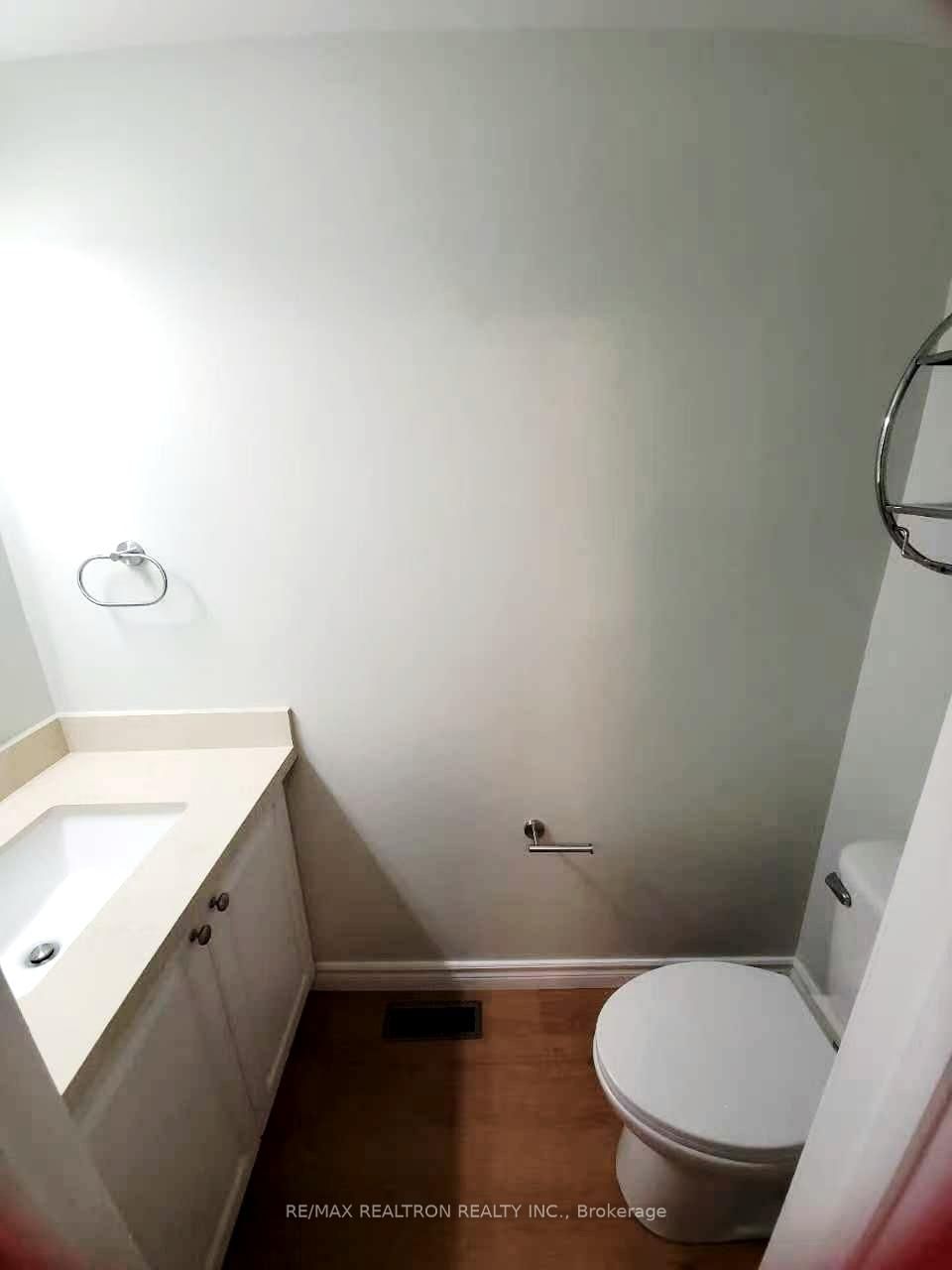 1180 Mississauga Valley Boulevard • #100 • Mississauga, ON photo 14
