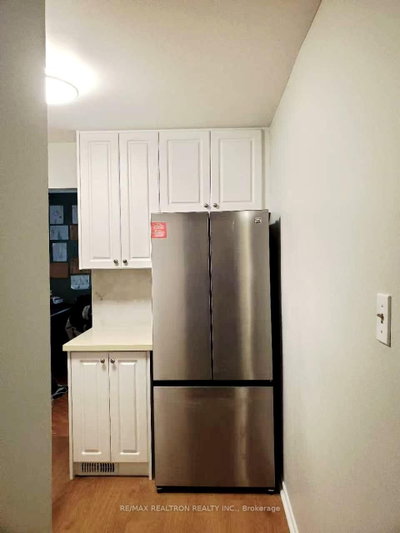 1180 Mississauga Valley Boulevard • #100 • Mississauga, ON photo 9