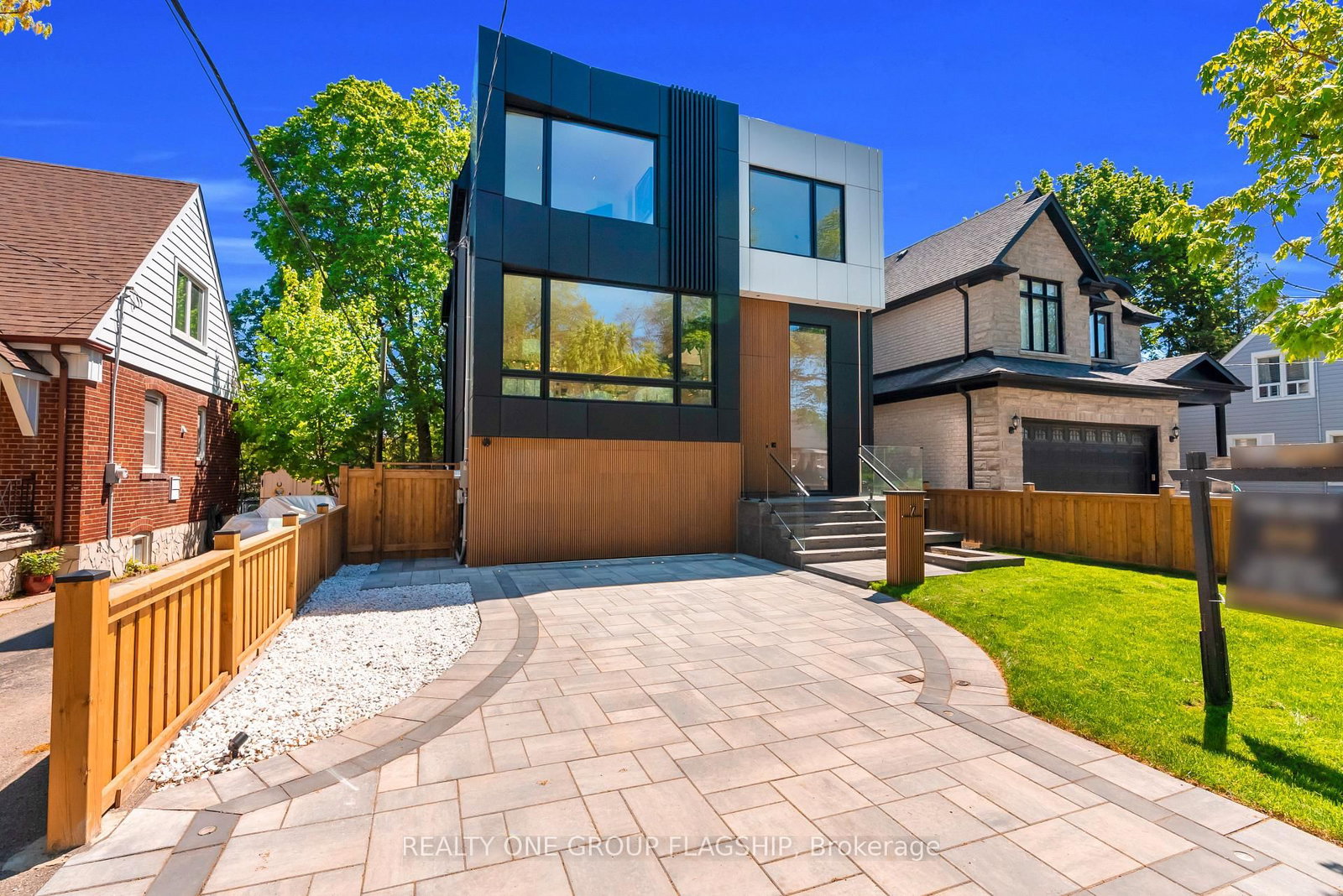 7 Bentley Drive • Toronto, ON photo 42