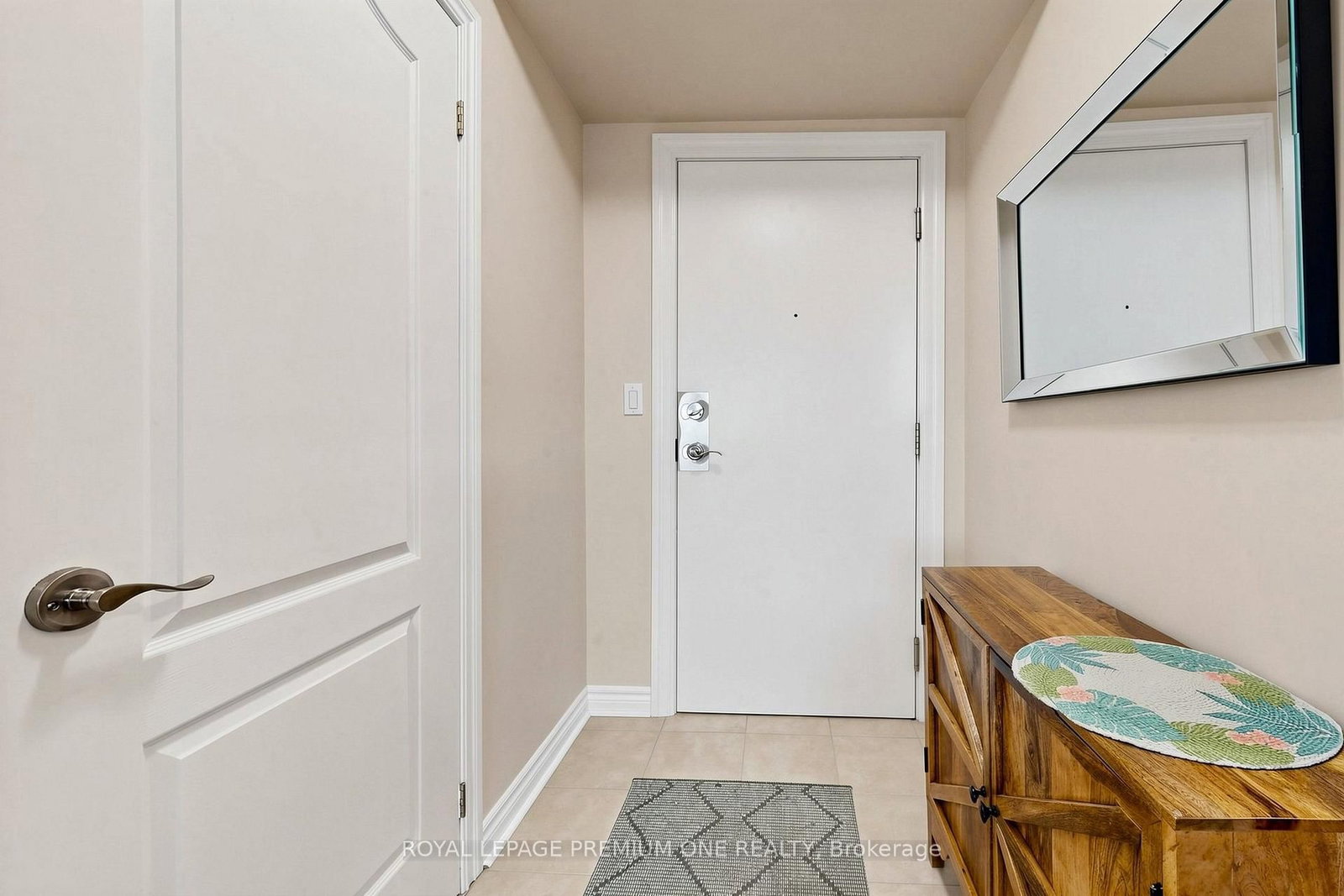 2088 Lawrence Avenue W • #808 • Toronto, ON photo 34