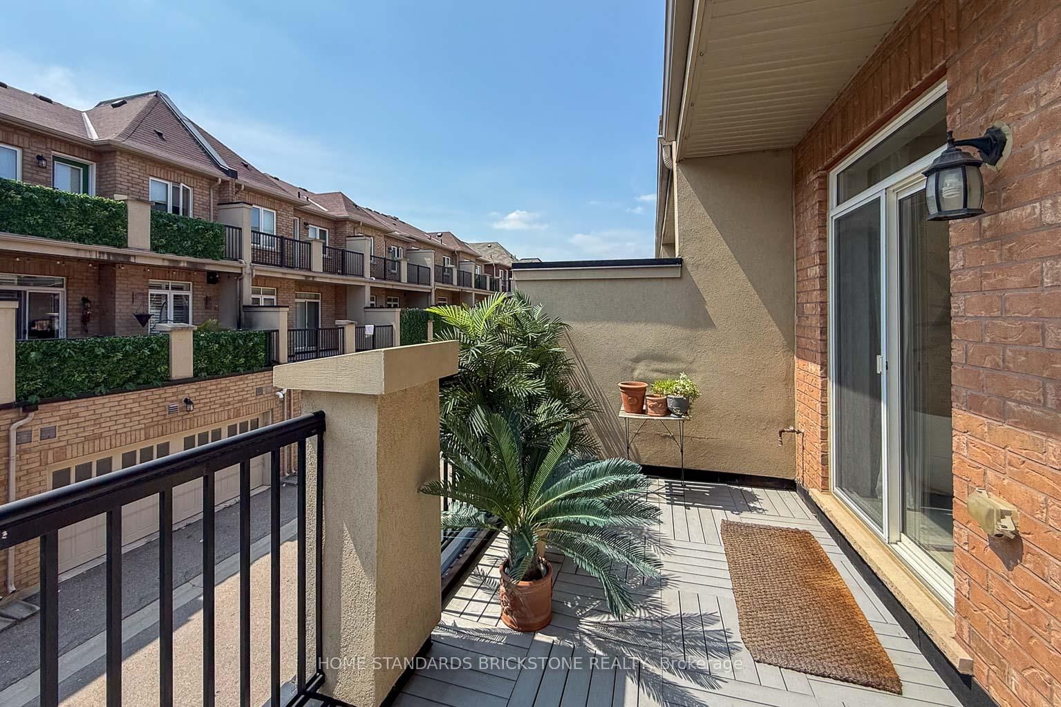 3058 Eberly Woods Drive • Oakville, ON photo 16