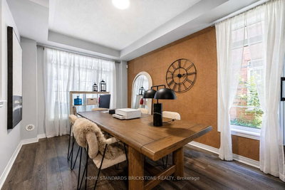 3058 Eberly Woods Drive • Oakville, ON photo 6
