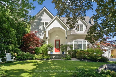 489 Rebecca Oakville,ON L6K 1K8 — Photo 1