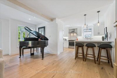 489 Rebecca Oakville,ON L6K 1K8 — Photo 15