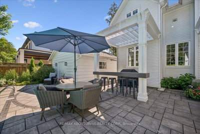 489 Rebecca Oakville,ON L6K 1K8 — Photo 42