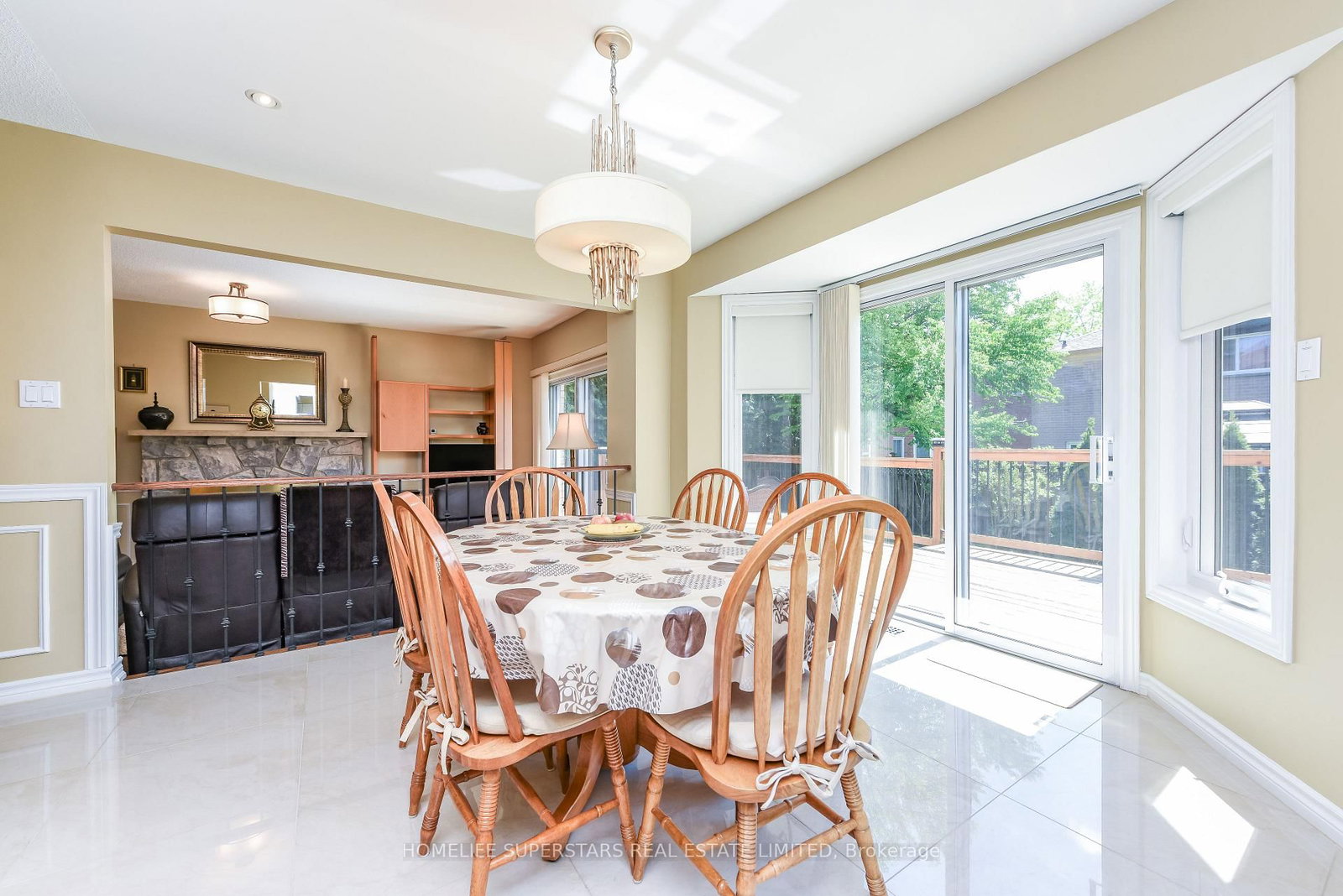 168 River Oaks Boulevard E • Oakville, ON photo 17