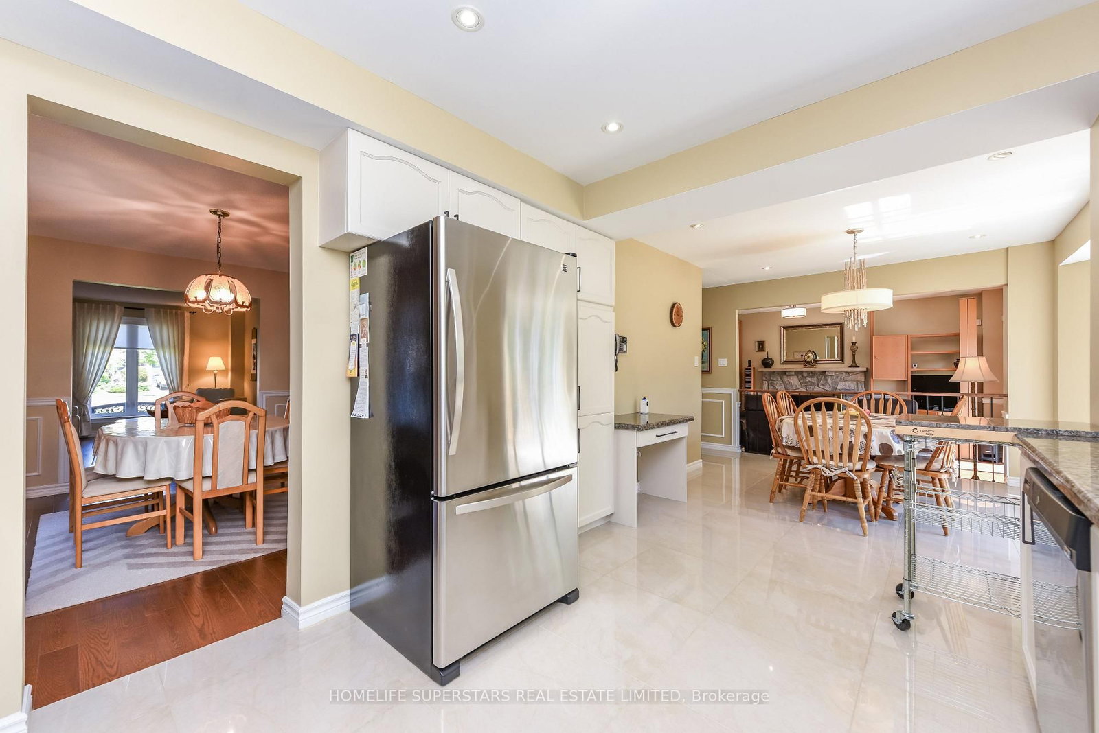168 River Oaks Boulevard E • Oakville, ON photo 18