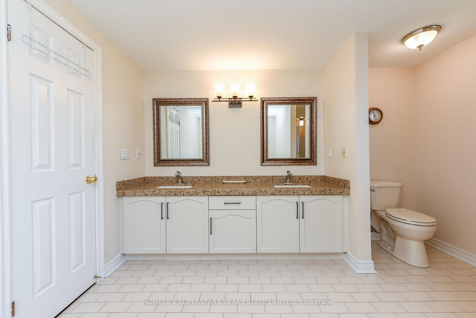 168 River Oaks Boulevard E • Oakville, ON photo 36
