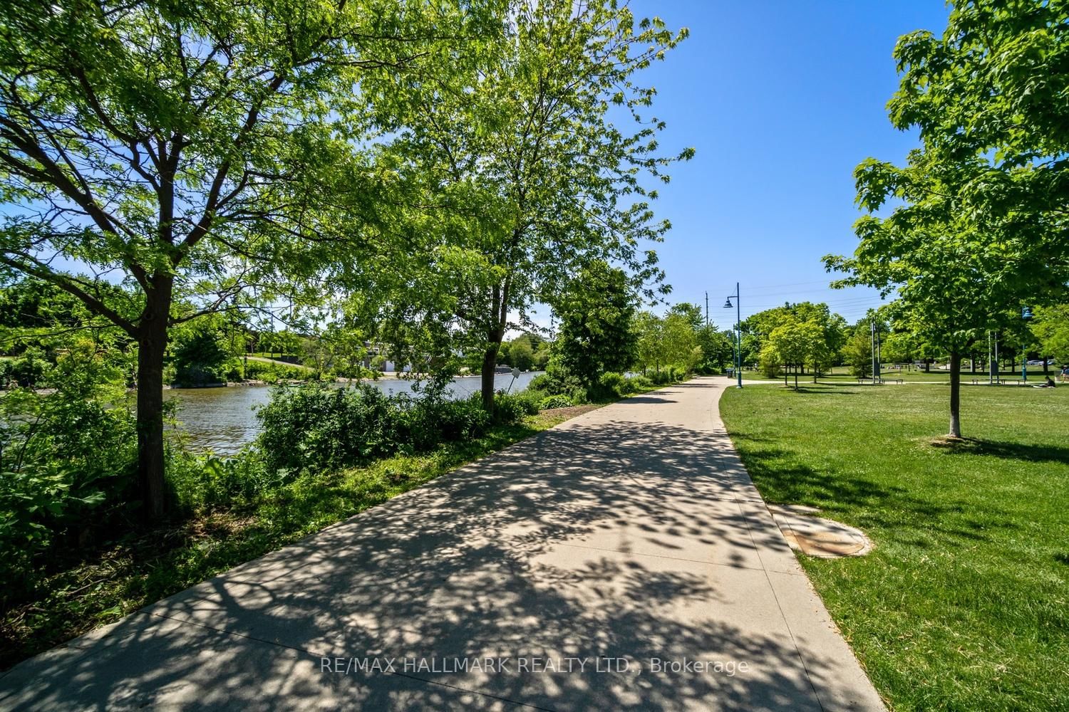 1 Hurontario Mississauga,ON L5G 0A3 — Photo 36