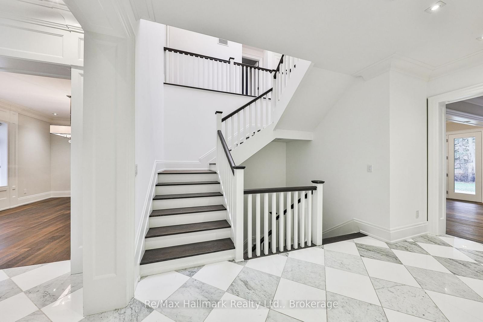 482 Morrison Rd, Oakville, view 19