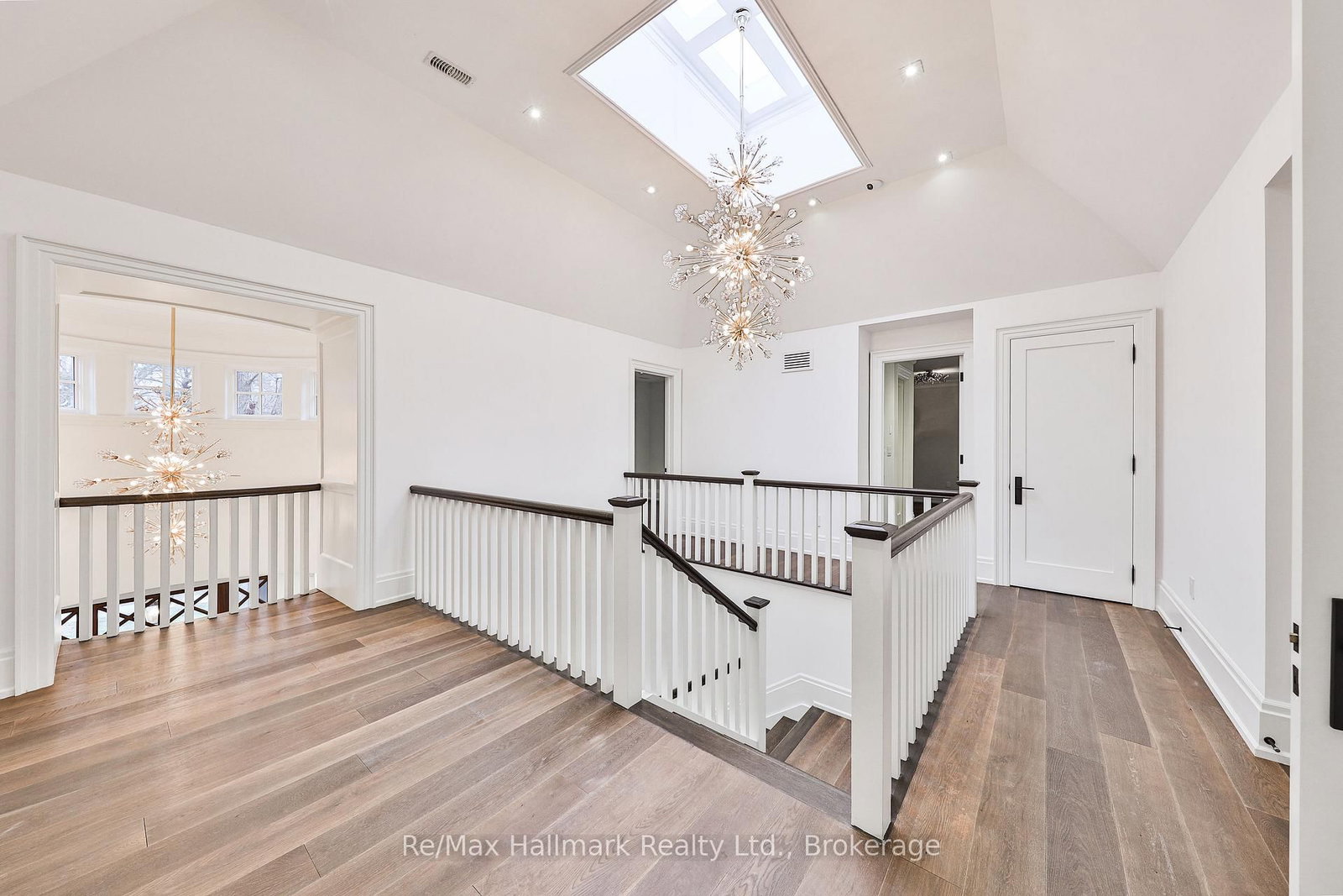 482 Morrison Rd, Oakville, view 20