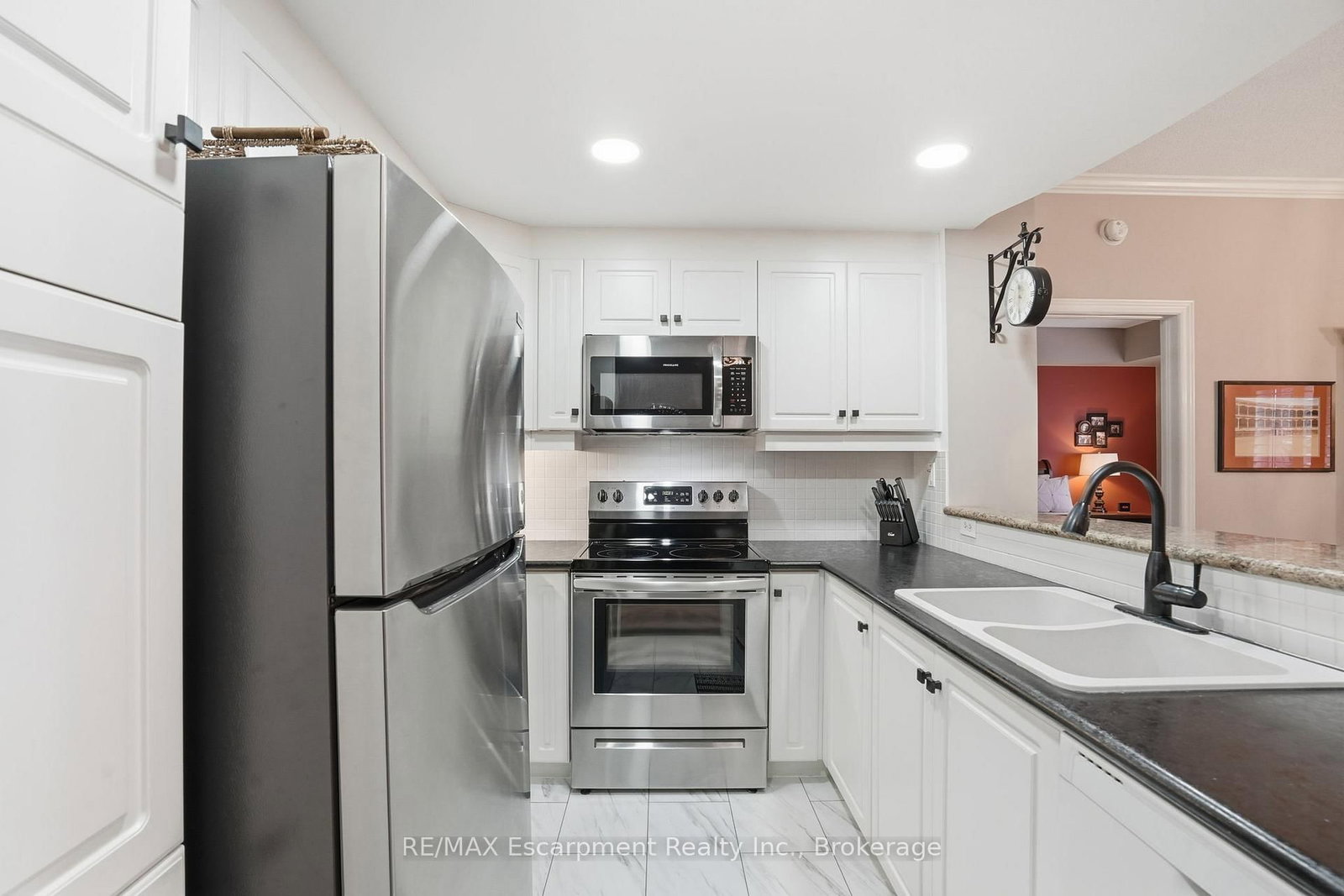 5188 Lakeshore Road • #310 • Burlington, ON photo 15