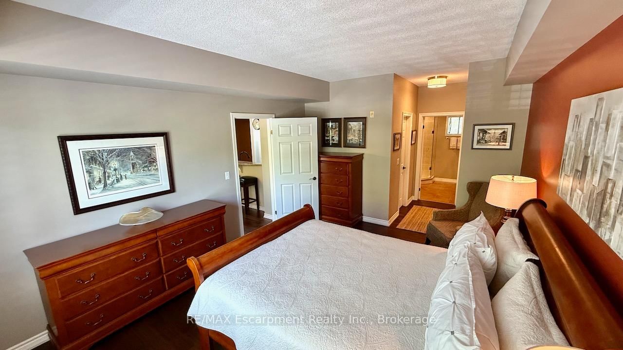 5188 Lakeshore Road • #310 • Burlington, ON photo 19