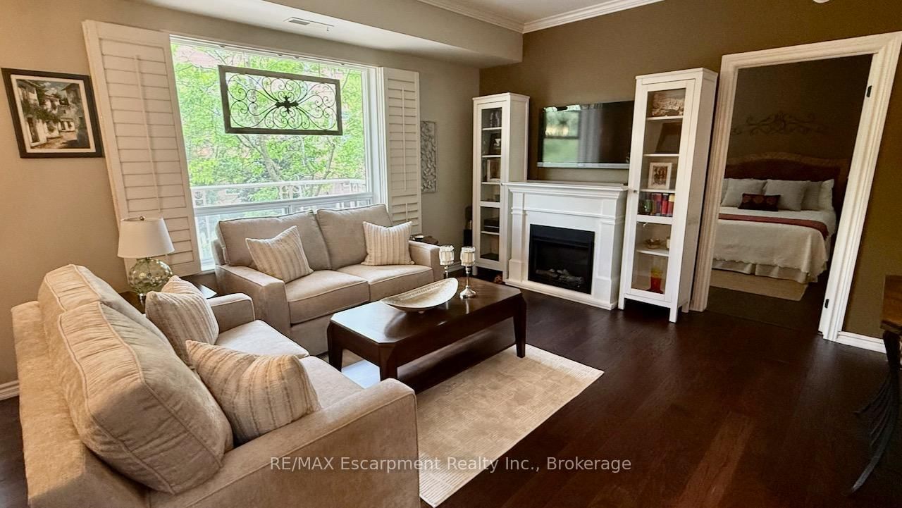 5188 Lakeshore Road • #310 • Burlington, ON photo 6