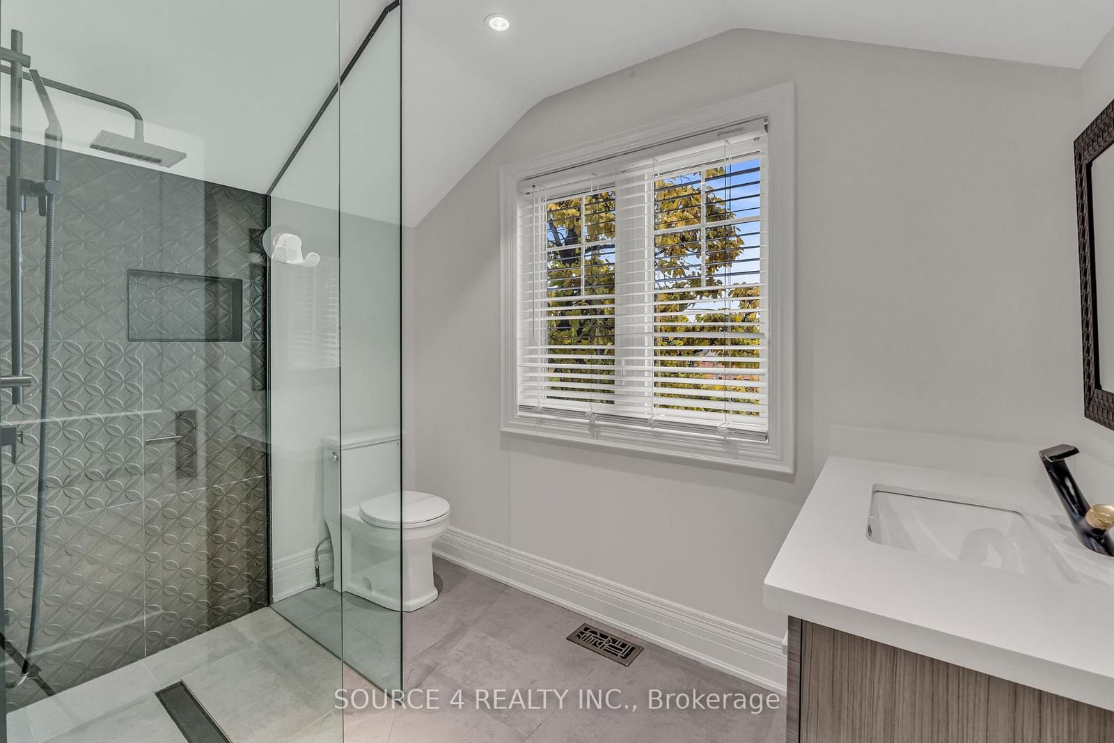 1409 Tansley Oakville,ON L6L 2N6 — Photo 27