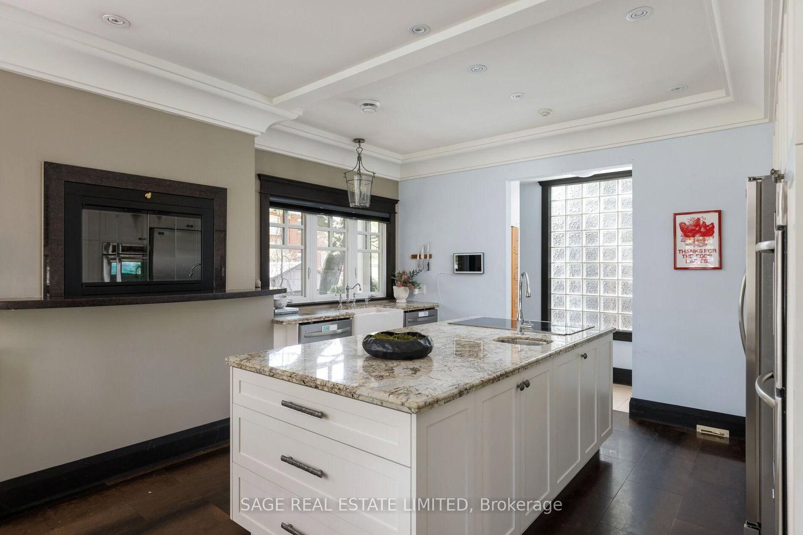 39 Loyalist Road • Toronto, ON photo 14