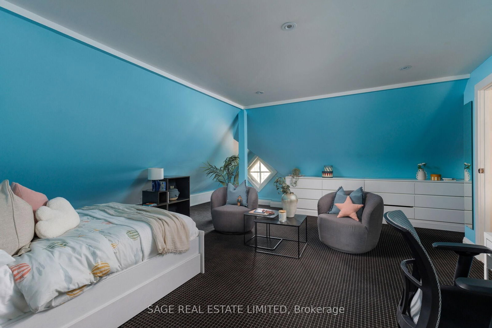 39 Loyalist Road • Toronto, ON photo 35