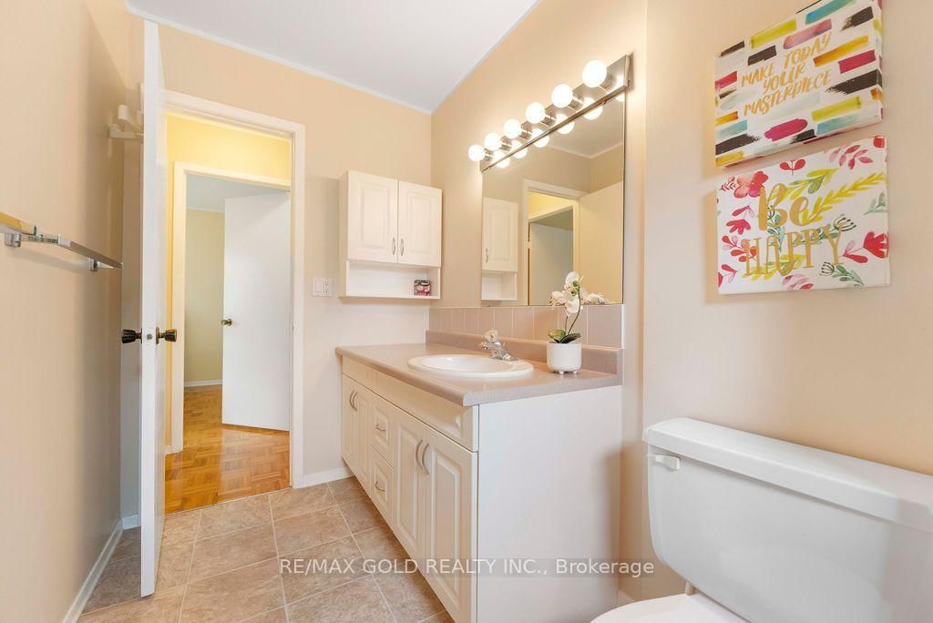 29 Carberry Crescent • Brampton, ON photo 18