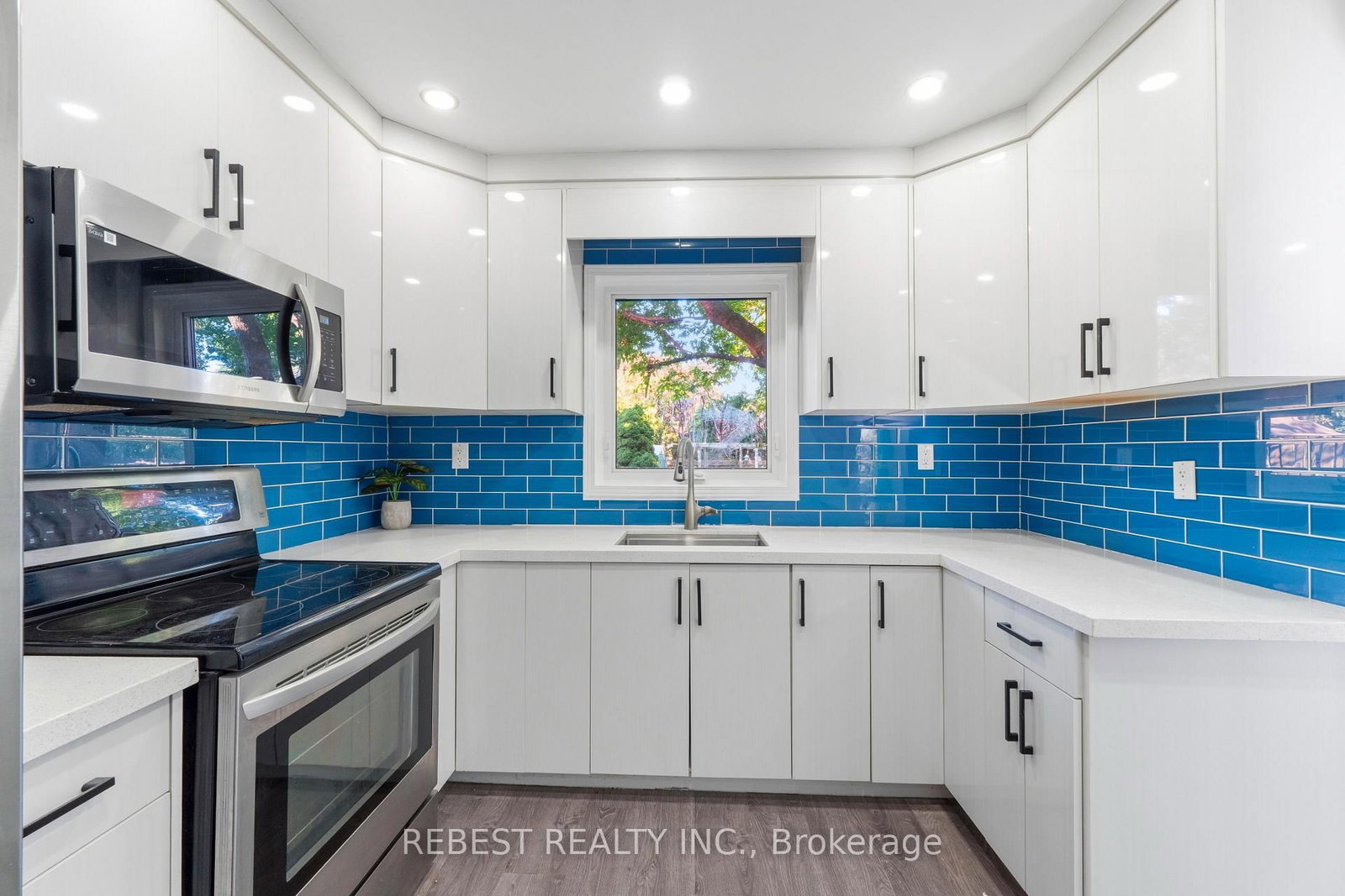 2181 Wiseman Court • Mississauga, ON photo 11