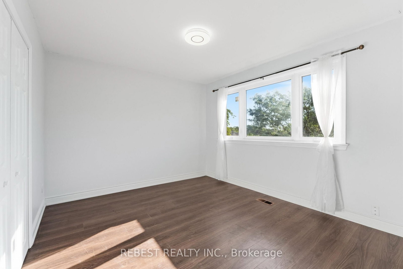2181 Wiseman Court • Mississauga, ON photo 15