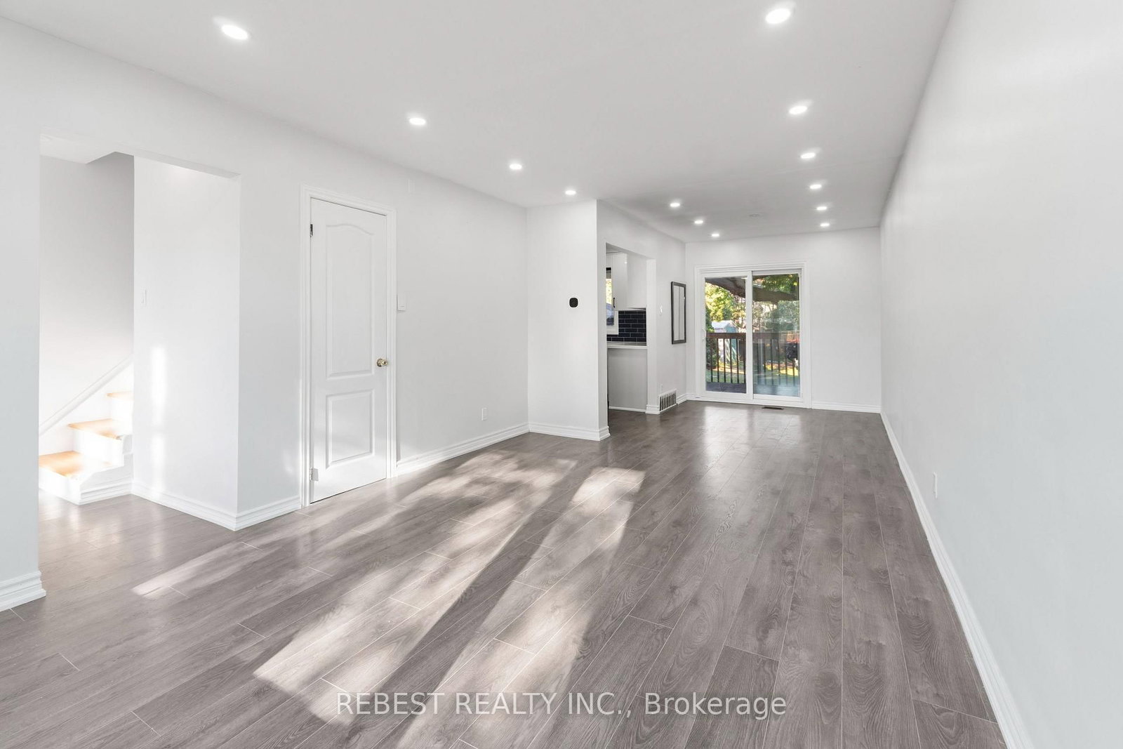 2181 Wiseman Court • Mississauga, ON photo 7