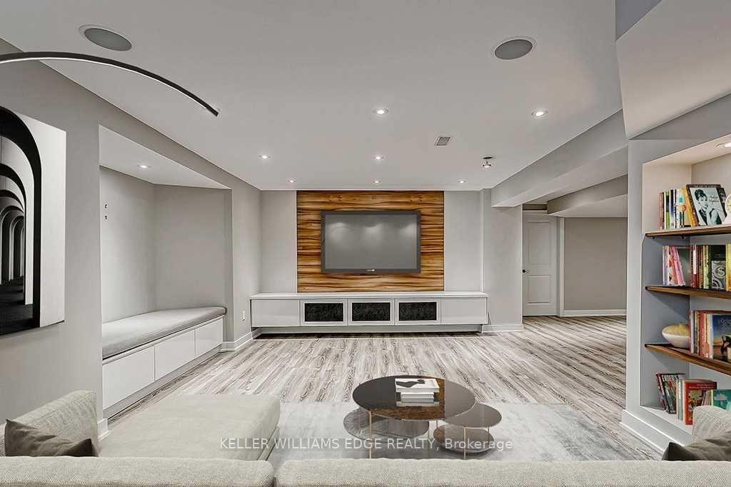 2384 Rock Point Drive • Oakville, ON photo 24