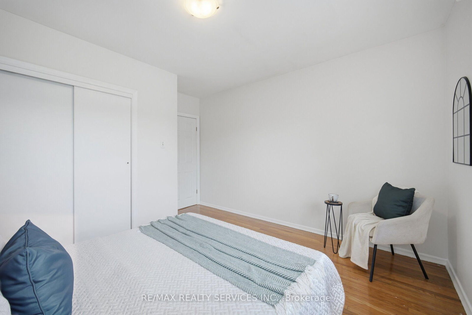27 Edgemont Drive • Brampton, ON photo 23