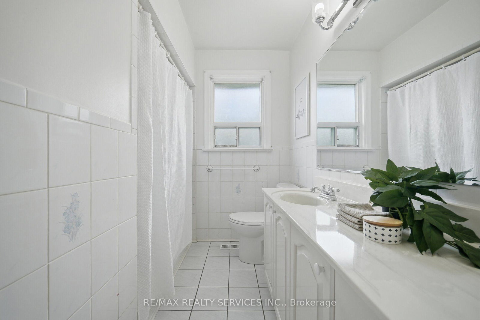 27 Edgemont Drive • Brampton, ON photo 28