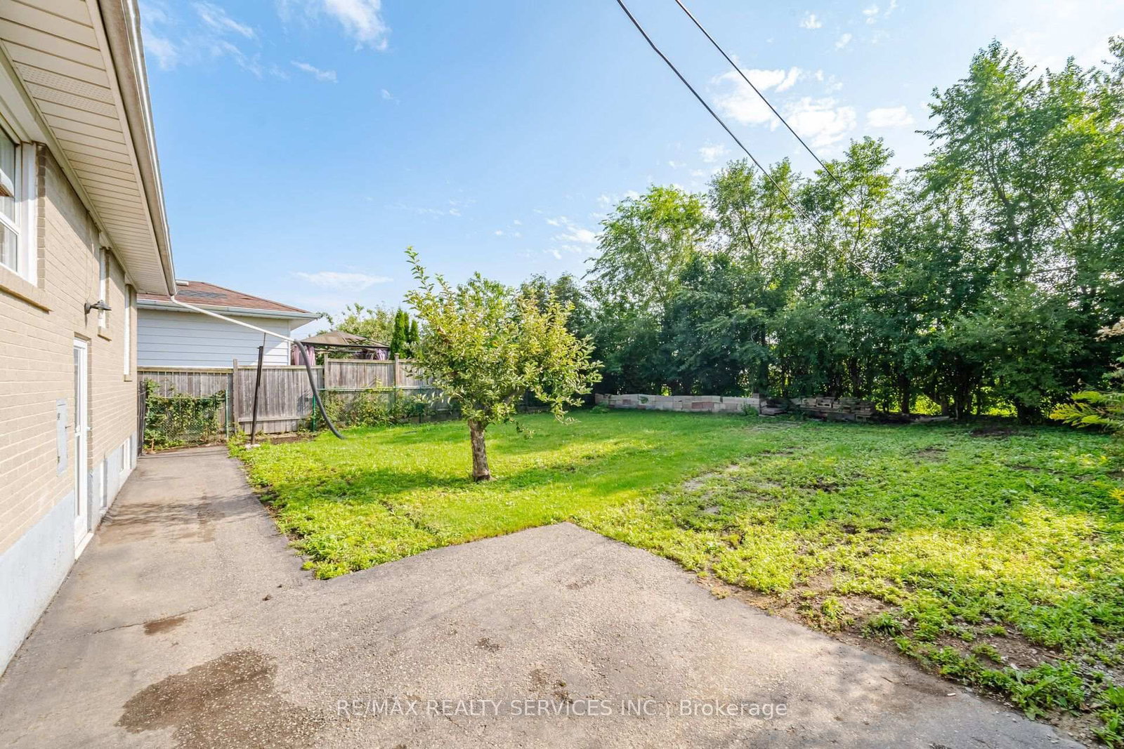 27 Edgemont Drive • Brampton, ON photo 44