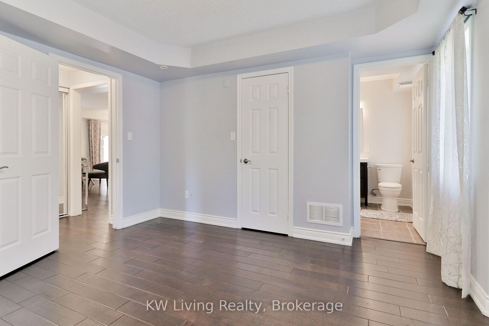 740 Neighbourhood Circle • #4 • Mississauga, ON photo 19