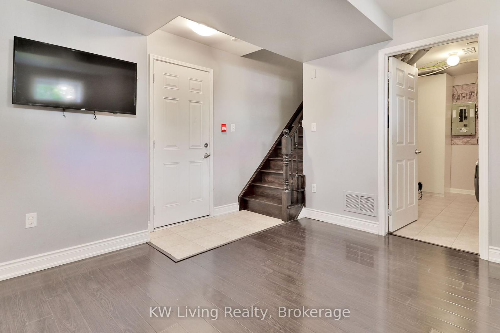 740 Neighbourhood Circle • #4 • Mississauga, ON photo 27