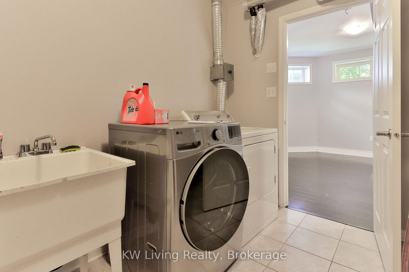 740 Neighbourhood Circle • #4 • Mississauga, ON photo 29