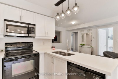 740 Neighbourhood Circle • #4 • Mississauga, ON photo 9