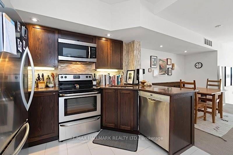 Main - 228 Pacific Avenue