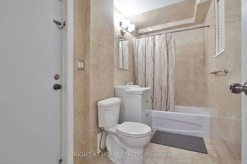 35 15 Toronto,ON M8V 3J3 — Photo 15