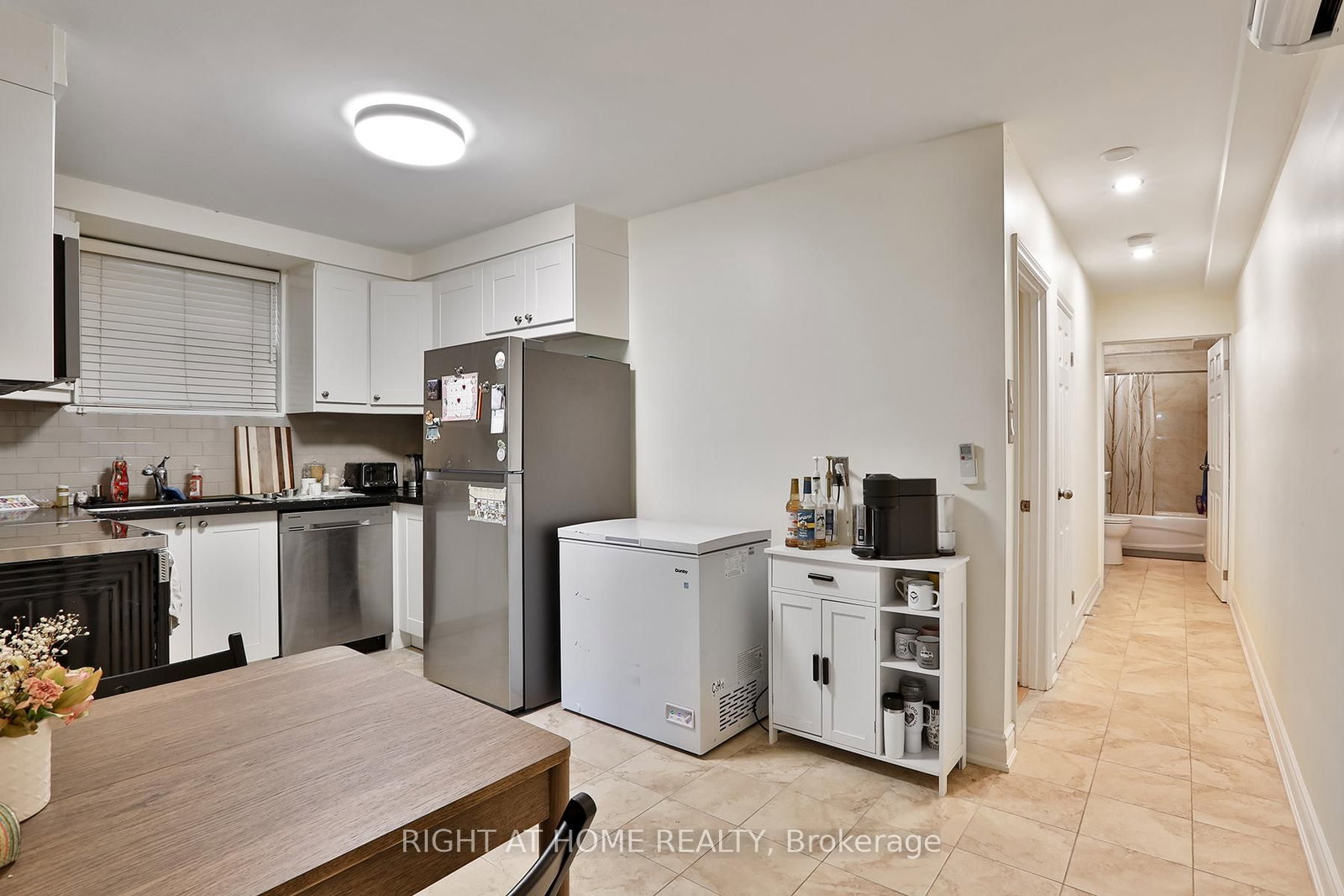 35 15 Toronto,ON M8V 3J3 — Photo 20