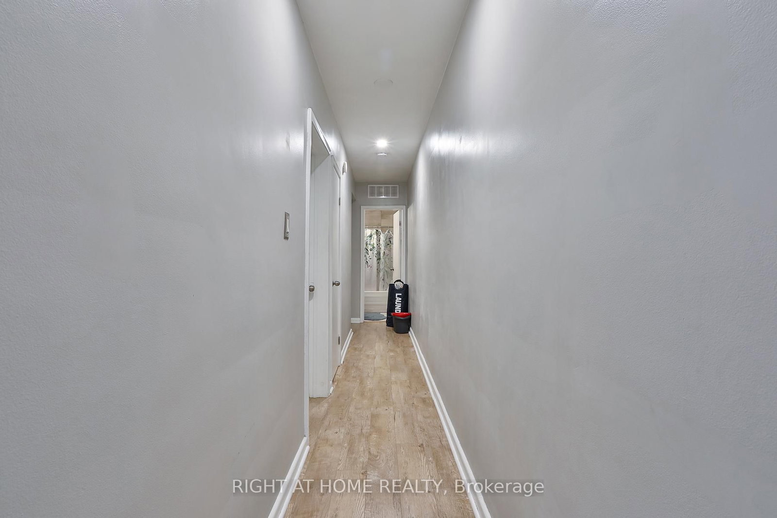35 15 Toronto,ON M8V 3J3 — Photo 23