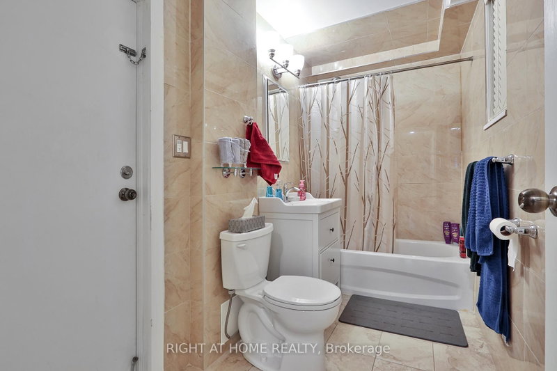 35 15 Toronto,ON M8V 3J3 — Photo 26