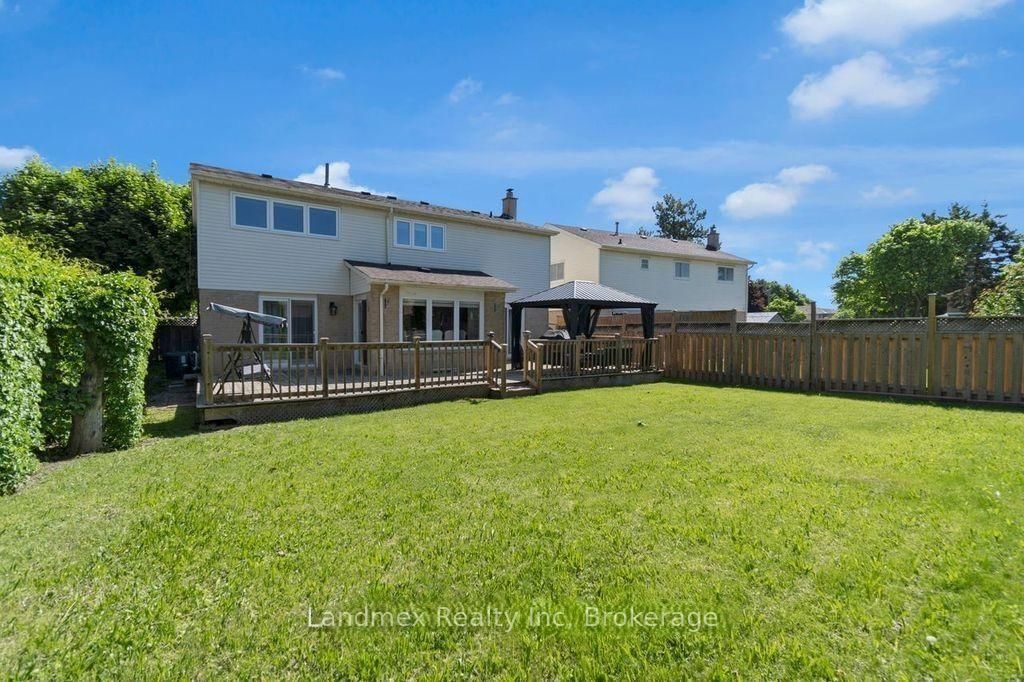 6636 Edenwood Drive • Mississauga, ON photo 6