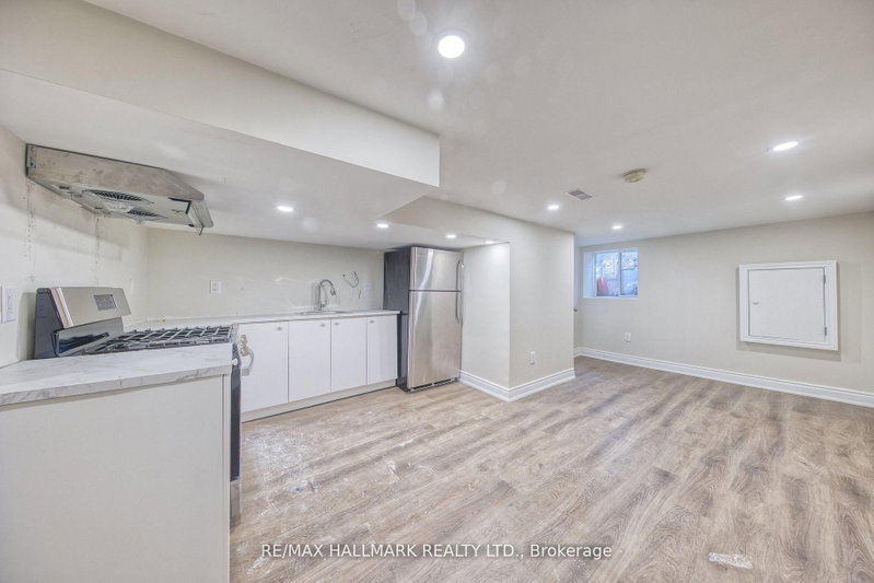 Bsmt - 46 Springhurst Avenue