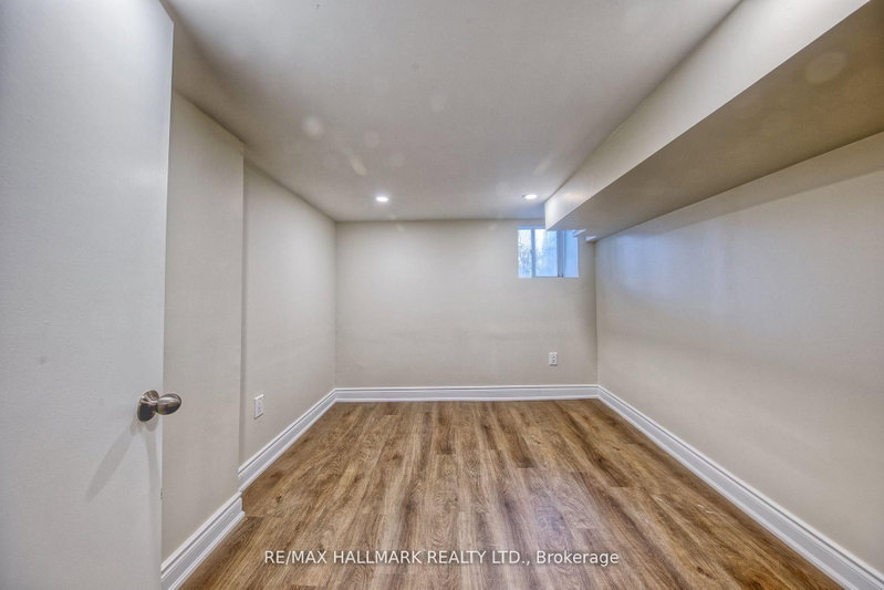 Bsmt - 46 Springhurst Avenue