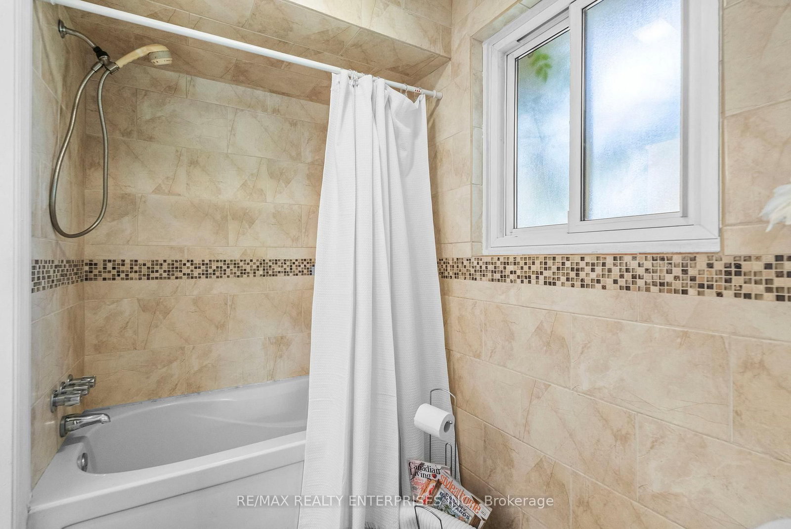 1083 Melton Drive • Mississauga, ON photo 20