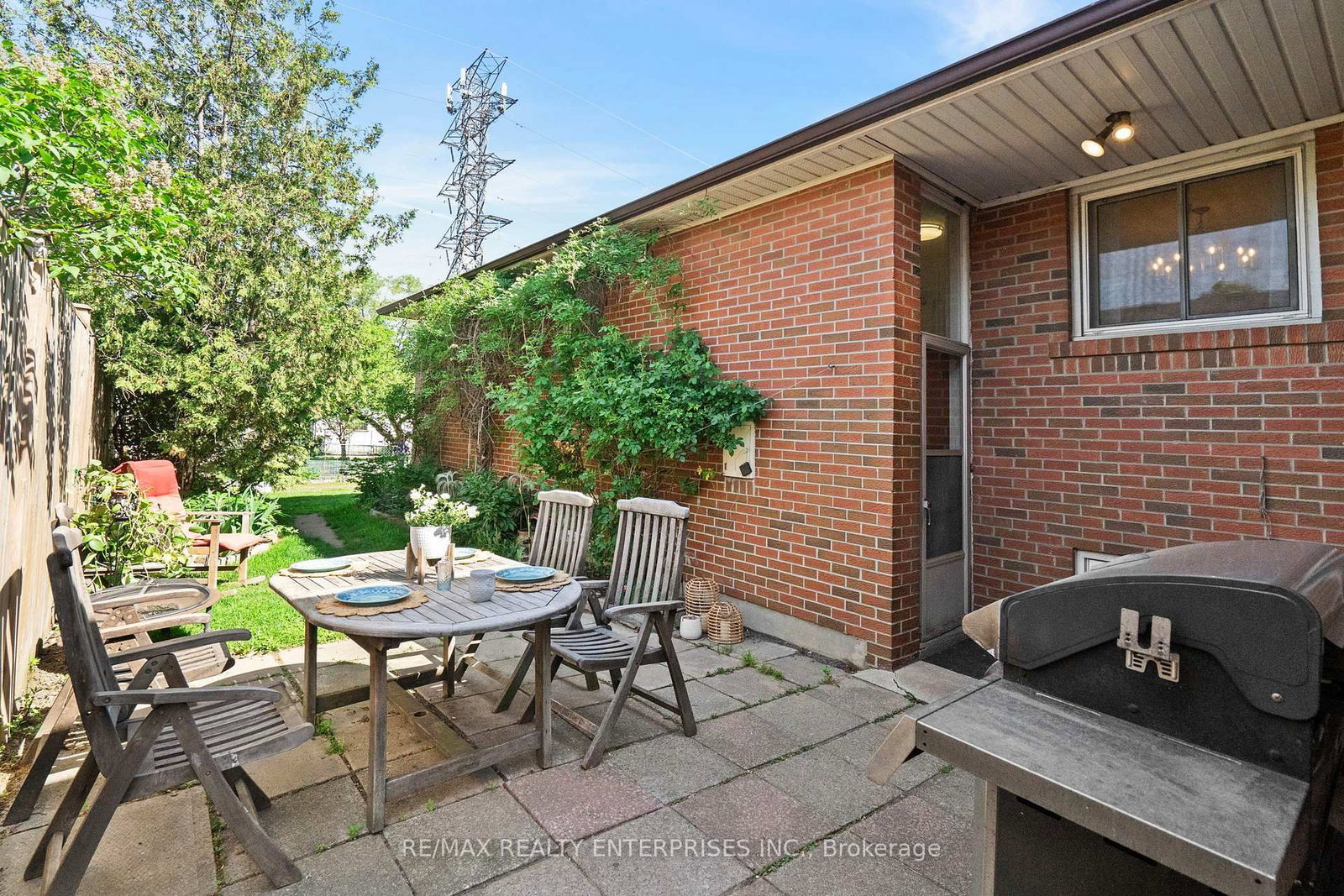 1083 Melton Drive • Mississauga, ON photo 44