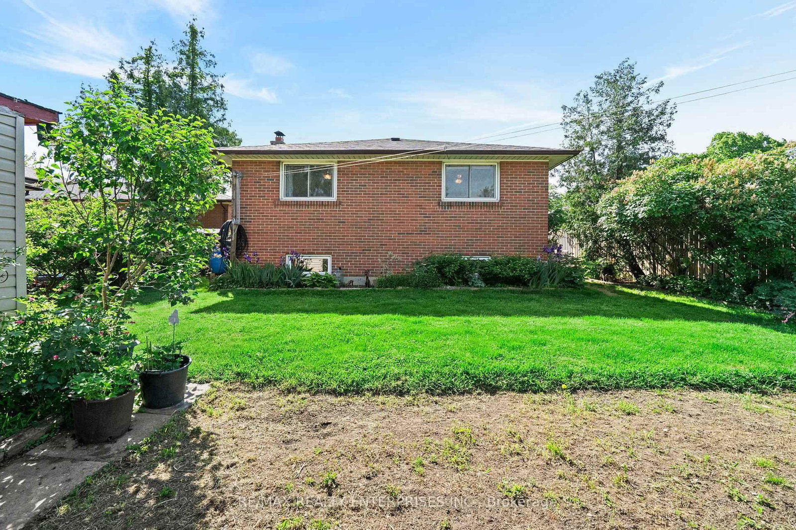 1083 Melton Drive • Mississauga, ON photo 46