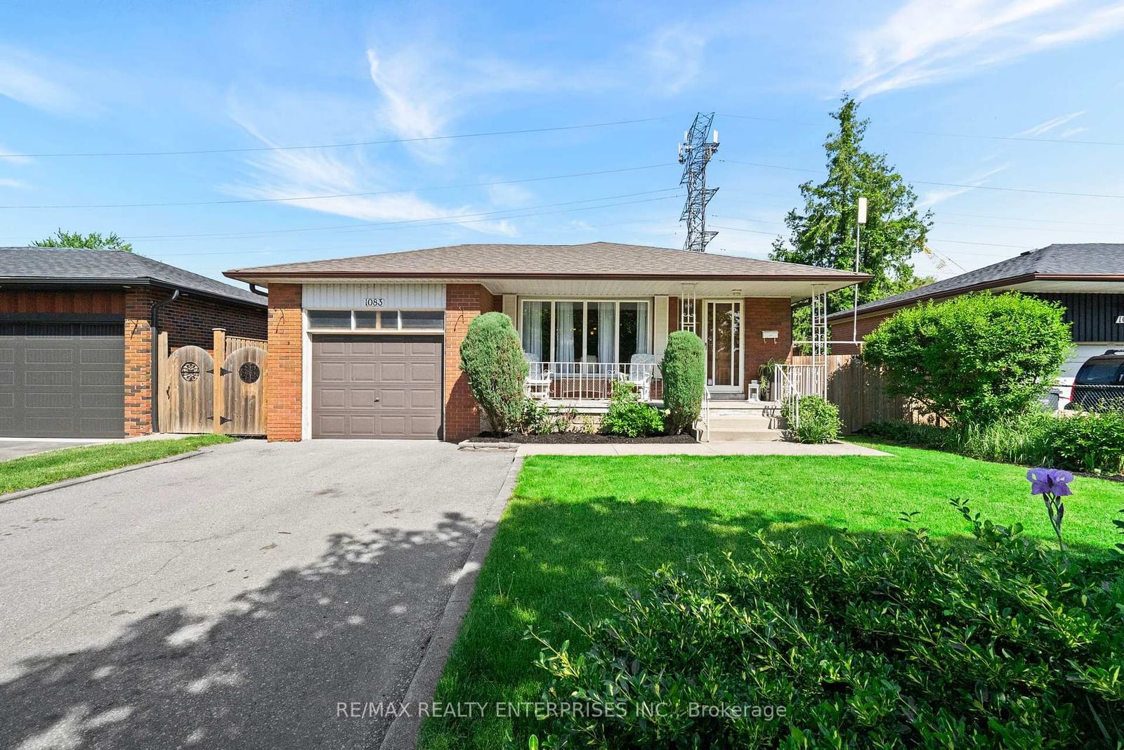 1083 Melton Drive • Mississauga, ON photo 5
