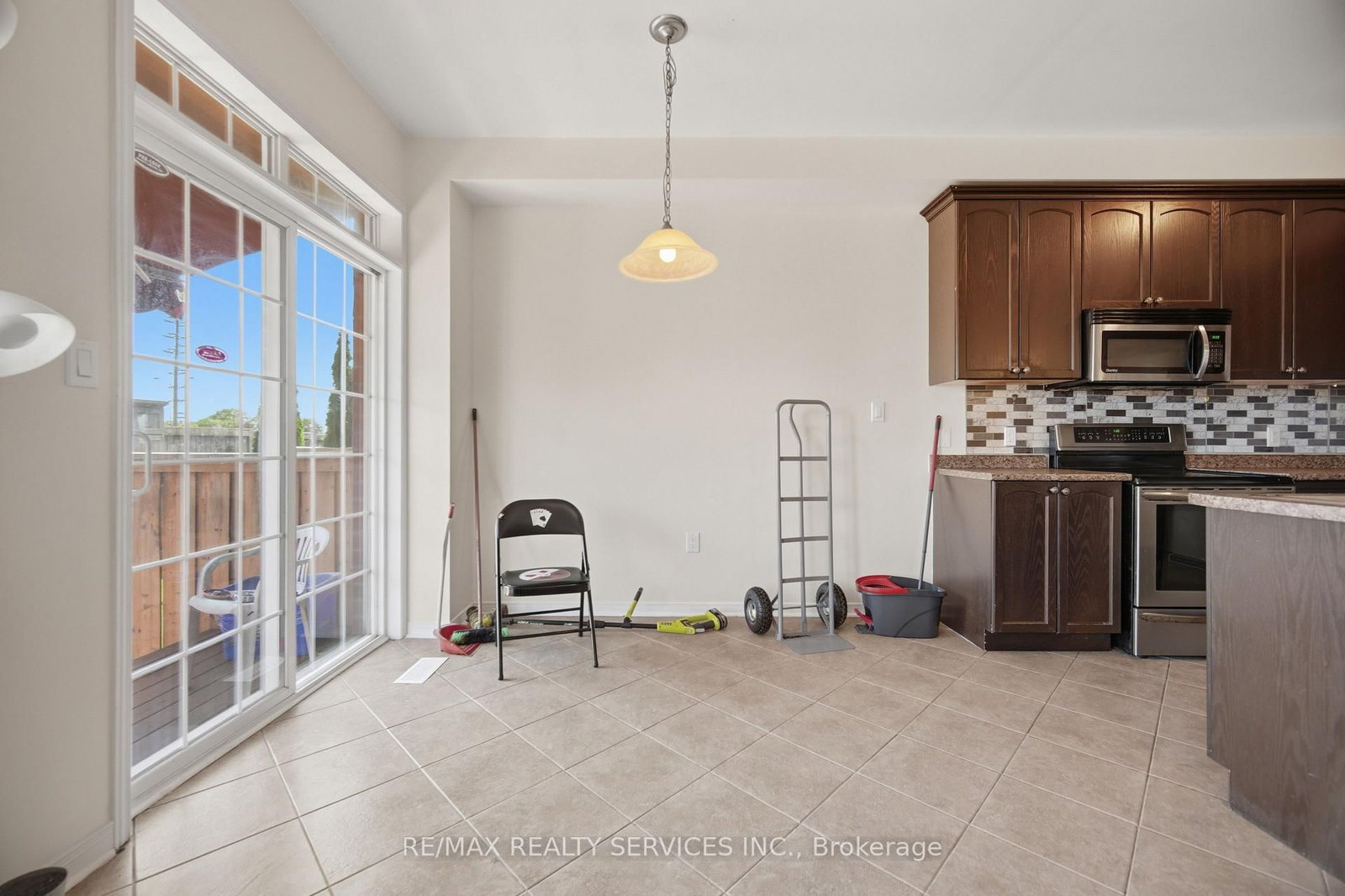 98 Teal Crest Brampton,ON L6X 2Z4 — Photo 15