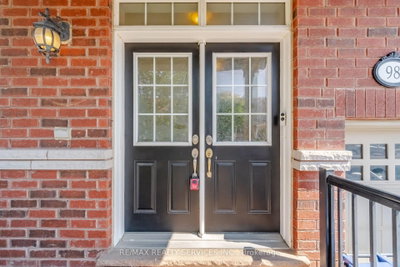 98 Teal Crest Brampton,ON L6X 2Z4 — Photo 50