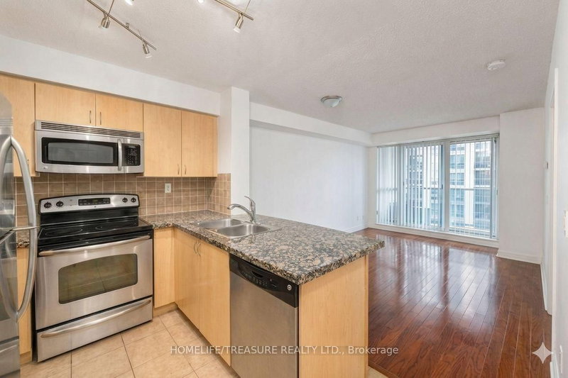 905 - 5 Michael Power Place