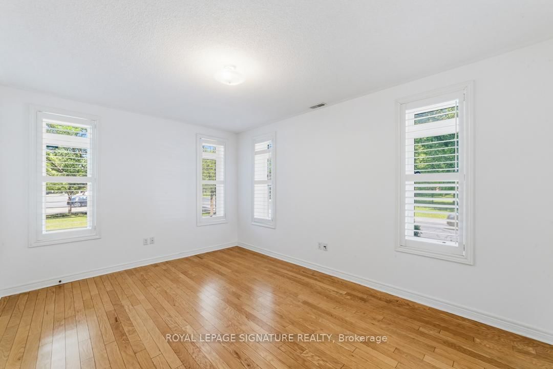443 Centennial Forest Milton,ON L9T 6A1 — Photo 16