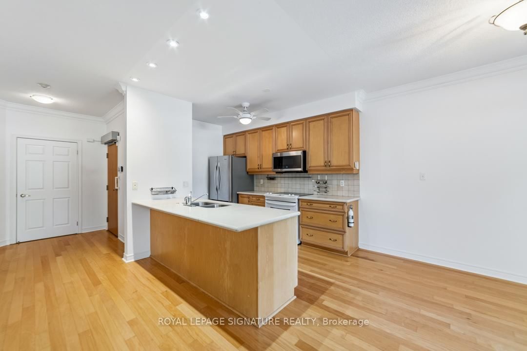 443 Centennial Forest Milton,ON L9T 6A1 — Photo 8